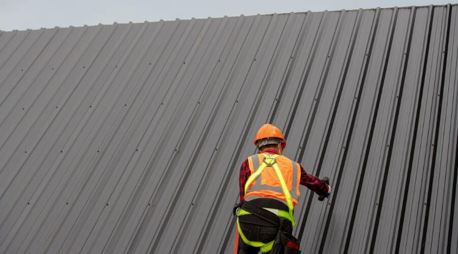 Professional metal roof installation services in Mexico, IN